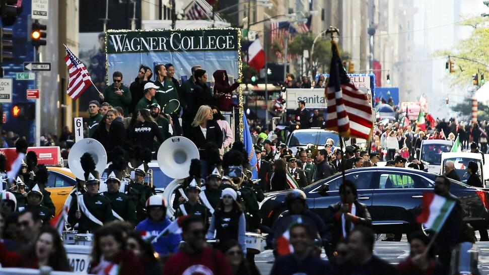 Ada Abraham Lincoln di Parade Columbus Day New York!