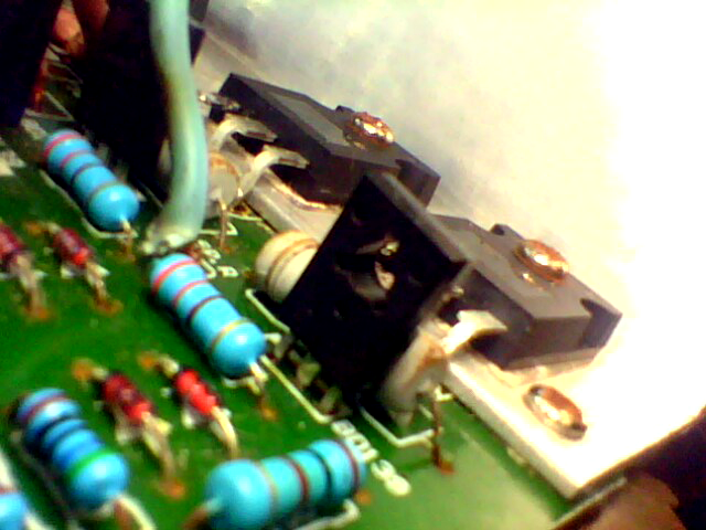 Suara Vocal Bocor di Subwoofer Tambahan Pada Kit Power 400Watt Stereo??