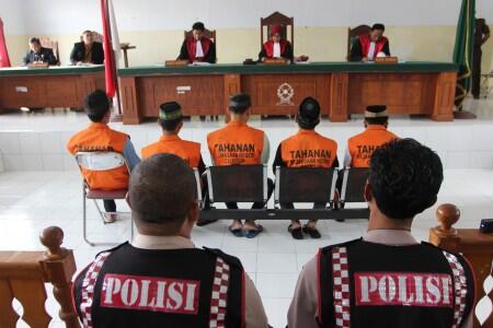 UU Kebiri, yang Dinanti dan Disangsi