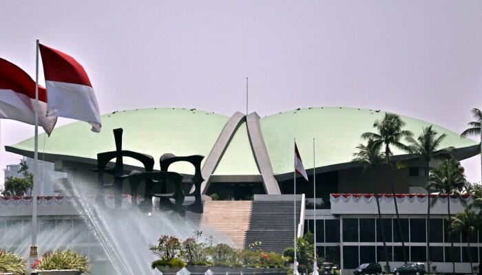 Banteng Ketaton - sejarah yang disingkirkan karena ketakutan