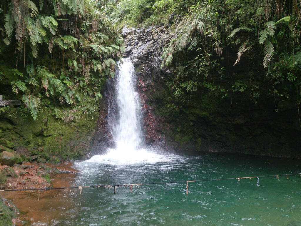 PERJALANAN ISENG TAMAN NASIONAL GUNUNG SALAK 9 SEPTEMBER 2016