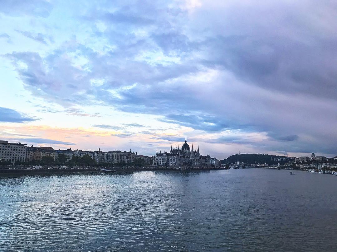 Wah Cantiknya.... Budapest dari Kacamata Laudya Cynthia Bella