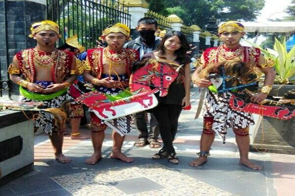 Melestarikan Budaya Dengan Kecanggihan Teknologi