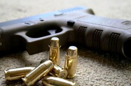 Pistol Bupati Intan Jaya Meletus di Bandara Sentani