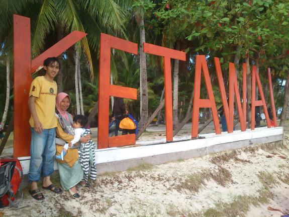 pulau tanpa penghuni tapi Indah banget