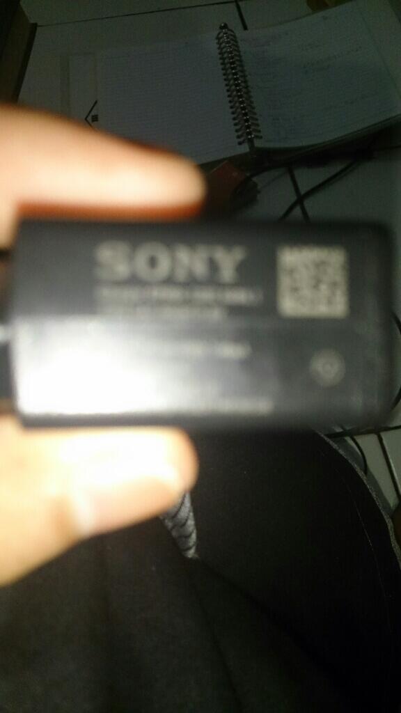 Sony ZR Docomo &quot;Nyesel&quot;