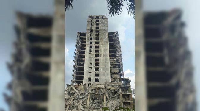 180 Personel Amankan Perobohan Gedung Bank Panin Bintaro