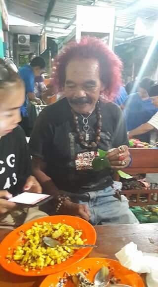 Pemilik Warung STMJ Mengusir Pengamen, Ternyata...