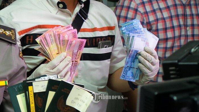 Polisi di Bandar Lampung Terkena OTT Terima Uang Sogok Pinjam Pakai Barang Bukti Kend