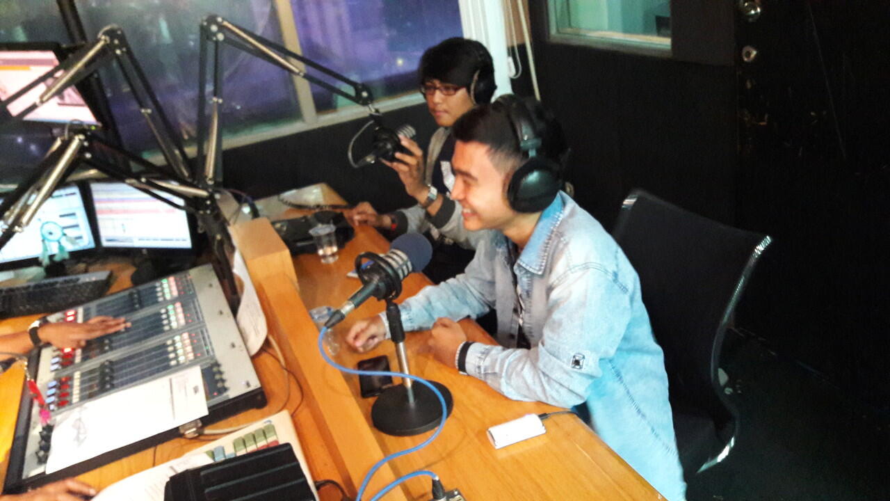 FR Bekasi Beatbox Kaskus Onair Di Kompak Bareng 101.4 Trax FM 