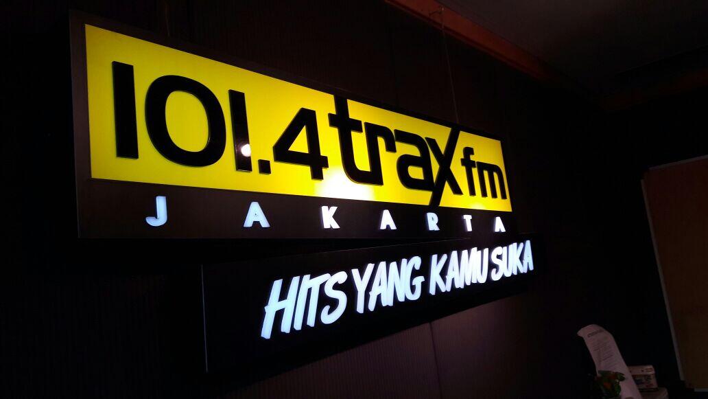 FR Bekasi Beatbox Kaskus Onair Di Kompak Bareng 101.4 Trax FM 