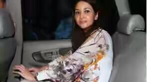 Ditanya Tentang Ahmad Dhani, Bunda Maia: Duh siapa ya?