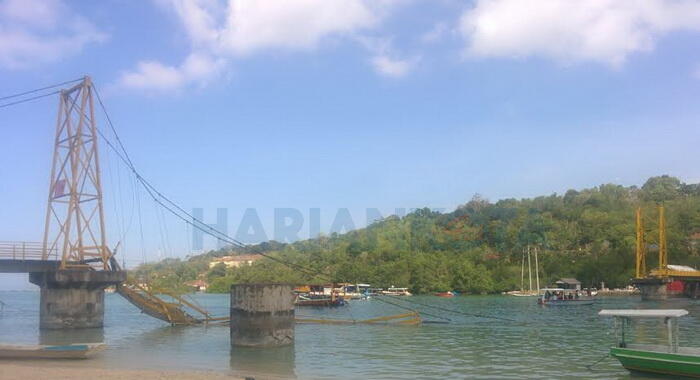 Foto: Ini Kondisi Jembatan Klungkung Pasca Ambruk