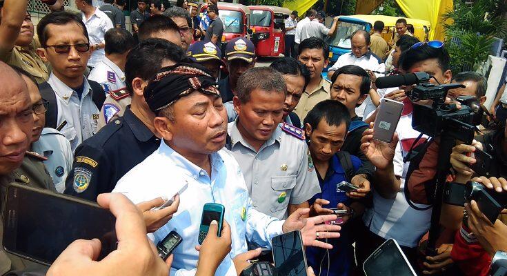 Angkutan Lingkungan Kota Bekasi Diluncurkan, Walikota: Gratis Selama Sepuluh Hari