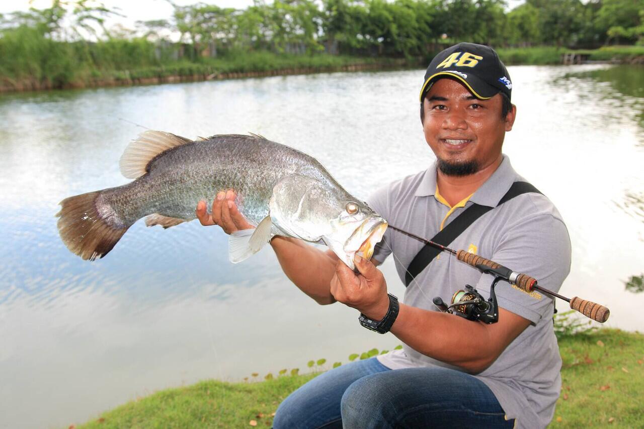 &#91;FR&#93;6th Anniversary KFC Regional Surabaya - Mancing Bareng Sampe Gempor &#91;/FR&#93;