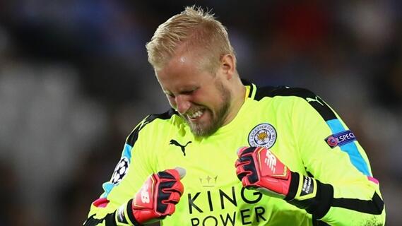 Claudio Ranieri Puji Penyelamatan Hebat Kasper Schmeichel