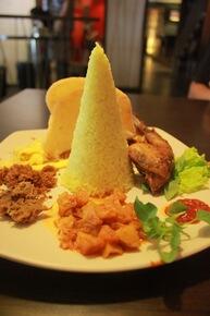 8 Restoran Jawa di Jakarta yang Paling Enak dan Favorit