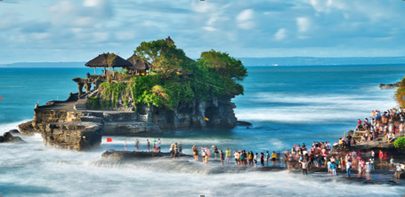 5 Hal yang Sering Dilakukan Orang Indonesia Waktu Liburan ke Bali