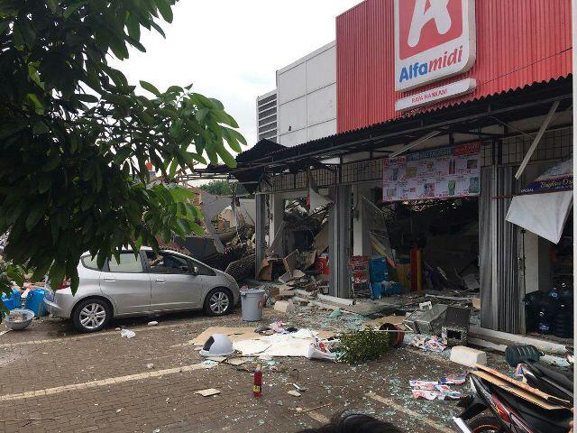 Kronologis Ledakan di PHD Jalan Hankam Bekasi