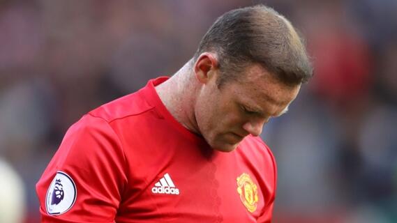 Jose Mourinho Persilakan Wayne Rooney Pergi