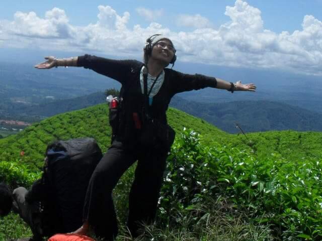 HAPPY AJA GANSIS
KITA NJALANIN NIH HIDUP INI