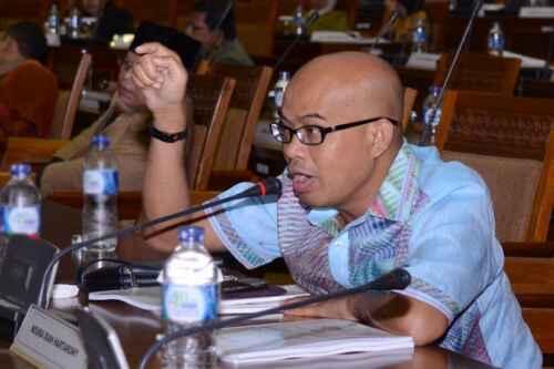 (Panasbung yg ngomong) DPR Anggap Pemerintahan SBY Tak Berniat Selesaikan Kasus Munir