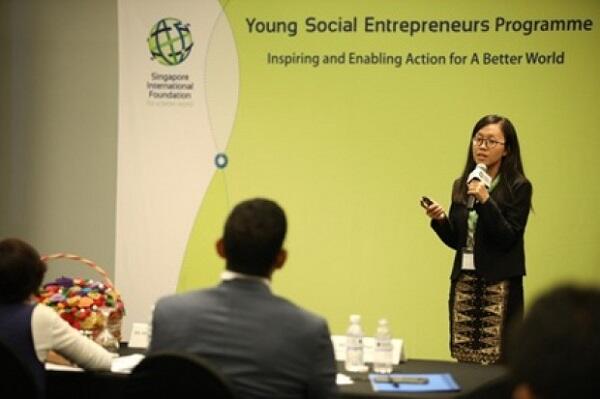 &#91;MEMBANGGAKAN&#93; Kama Batik Menangkan Young Social Entrepreneurs di Singapura