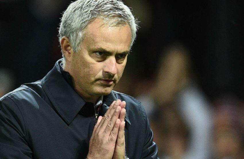 Jose Mourinho Minta Maaf Langsung Ke Suporter Manchester United 