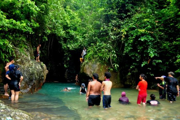 Inilah 15 Wisata Curug Paling Keren di Bogor yang Bikin Kamu Ingin Segera Berendam