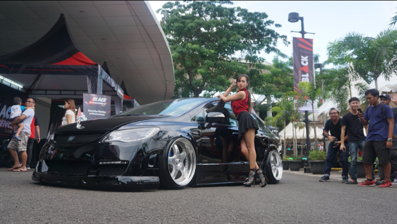 FR BlackAuto Battle Tangerang : Modifikasi Mobil-mobil Super Keren Gan!!!