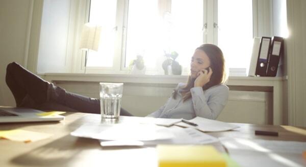 Kebiasaan Sepele di Kantor yang Ternyata Bikin Agan Cepat Tua
