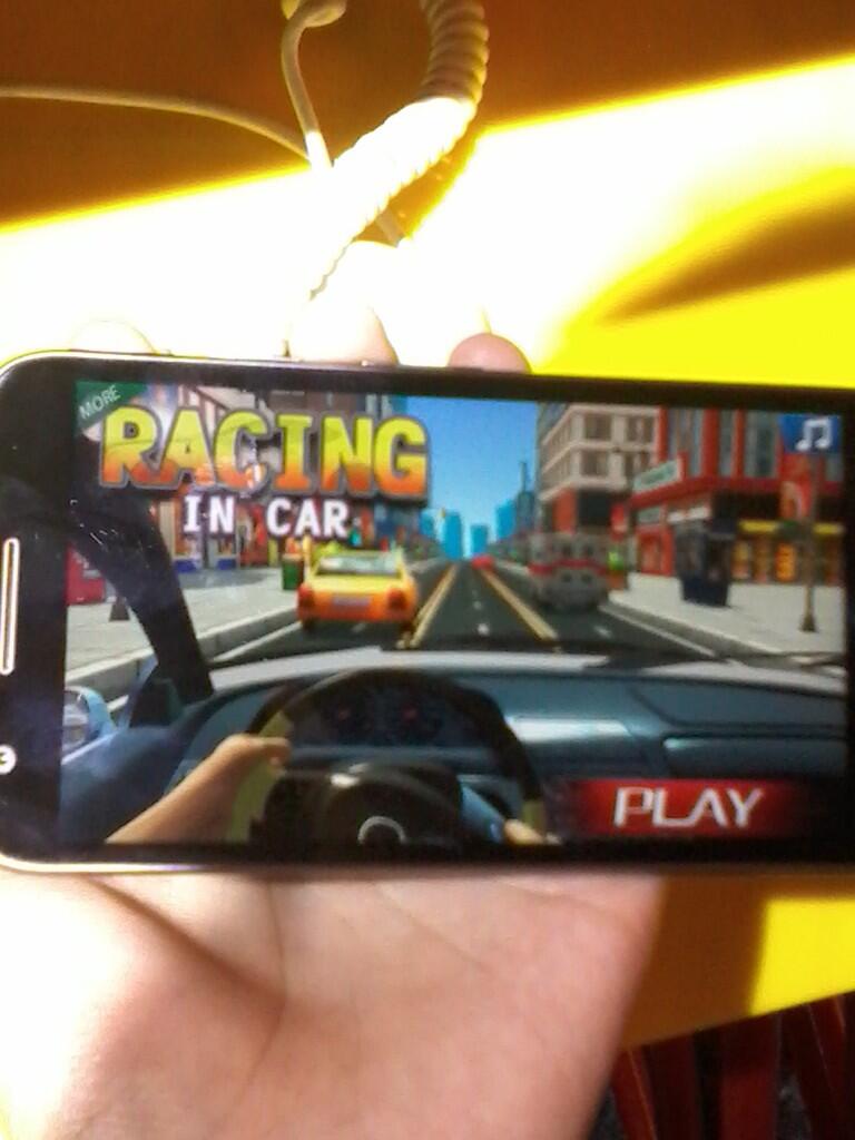 &#91;Field Report&#93; Moto E 3 Power yang Penuh Warna