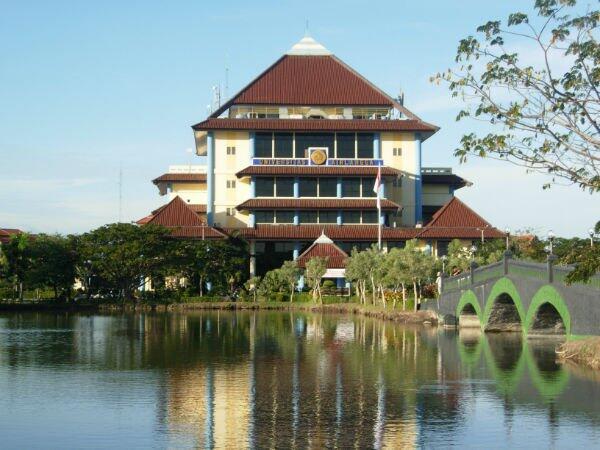 Dosen gaib di kampus - kampus Indonesia