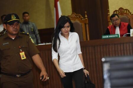 Hakim: Kuasa Hukum Jessica Harus Lakukan Pembelaan Secara Benar