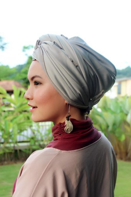 11 Tipe Cewek Ketika Dilihat dari Caranya Memakai Hijab, Kamu yang Mana?