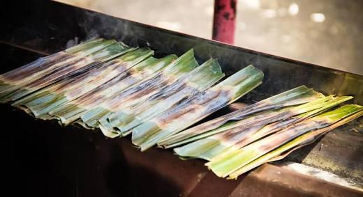 kenapa namanya &quot;otak-otak&quot; tapi ngga terbuat dari otak