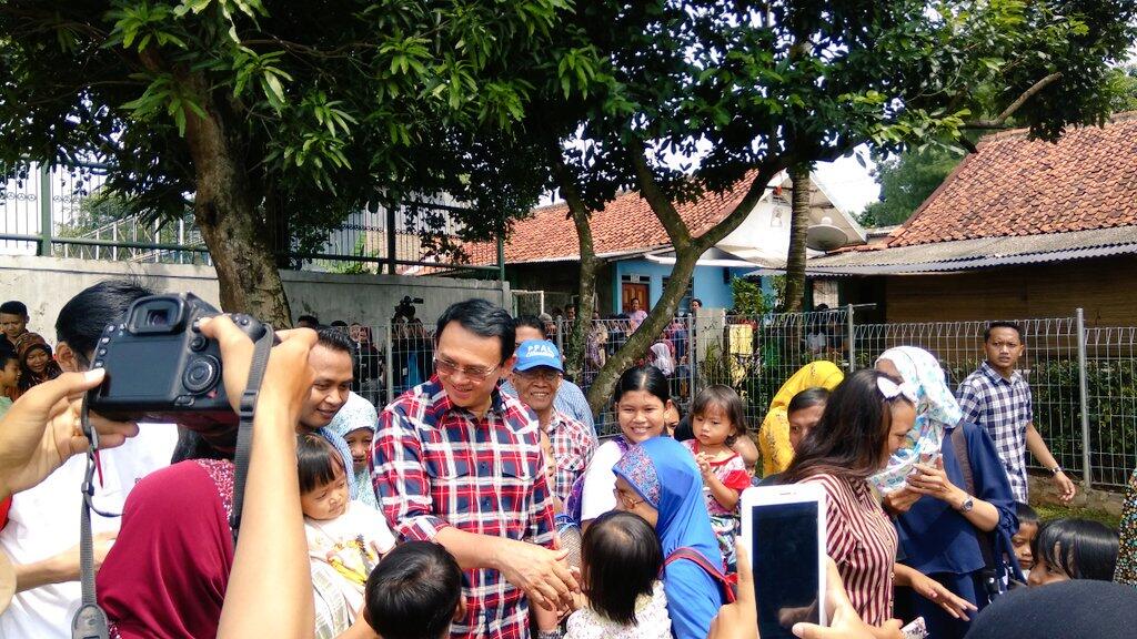 Ahok di Kebagusan, Kunjungi TK Hingga Diskusi Banjir