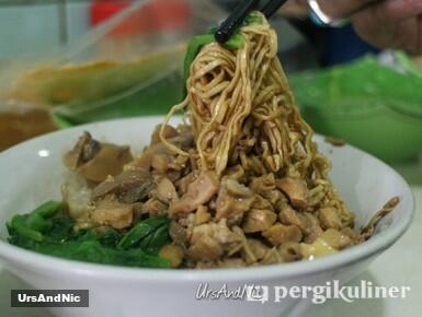 8 Mie Ayam Enak di Jakarta Pusat yang Kelezatannya Tidak Terbantahkan