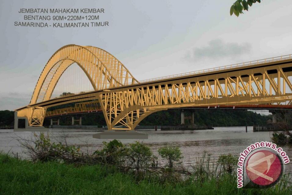 JEMBATAN-JEMBATAN YANG MELINTASI SUNGAI MAHAKAM DI KALIMANTAN TIMUR