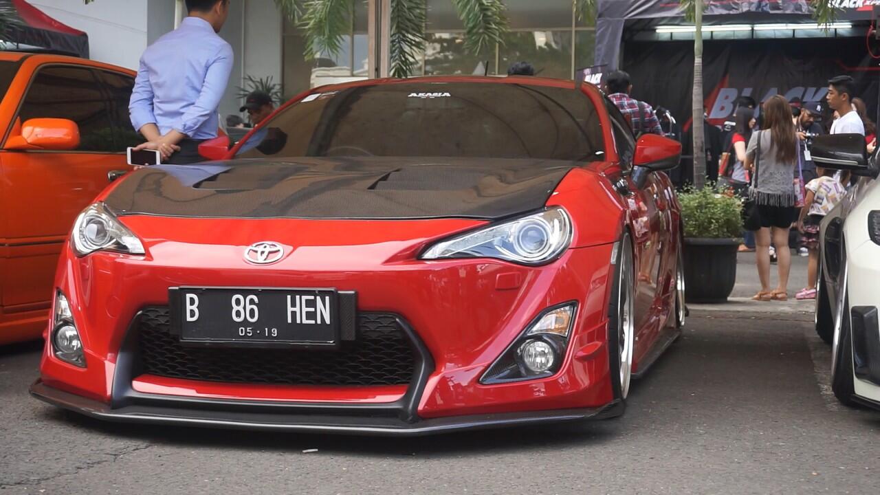 FR BlackAuto Battle Tangerang : Modifikasi Paling Keren Se Indonesia Ada Di Sini