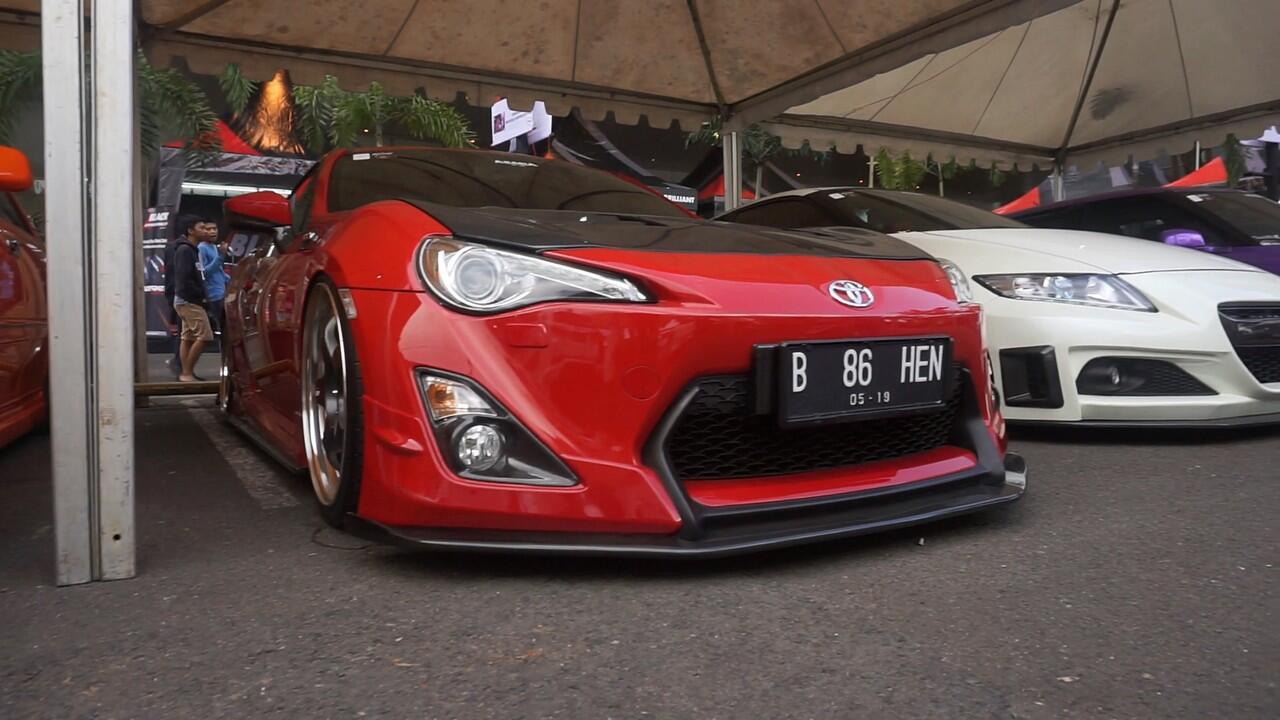 FR BlackAuto Battle Tangerang : Modifikasi Paling Keren Se Indonesia Ada Di Sini