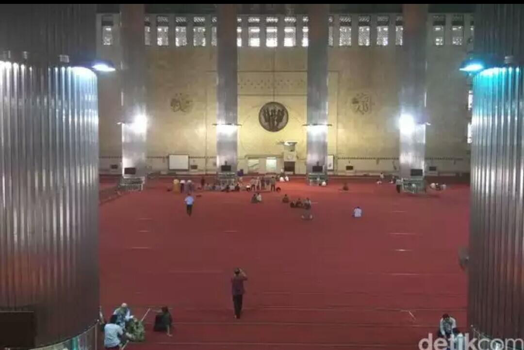 Begini Suasana Istiqlal Sehari Jelang Demo 4 November

