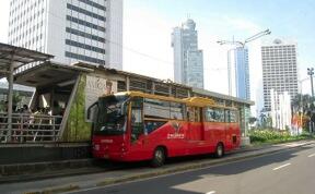 5 Tipe Penumpang Bus TransJakarta yang menyebalkan