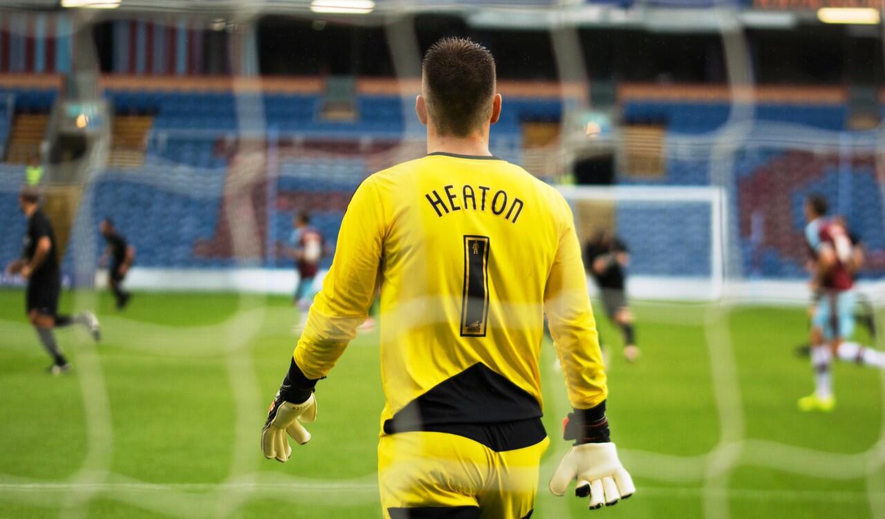 Tom Heaton dan Kesialannya Bersama Manchester United