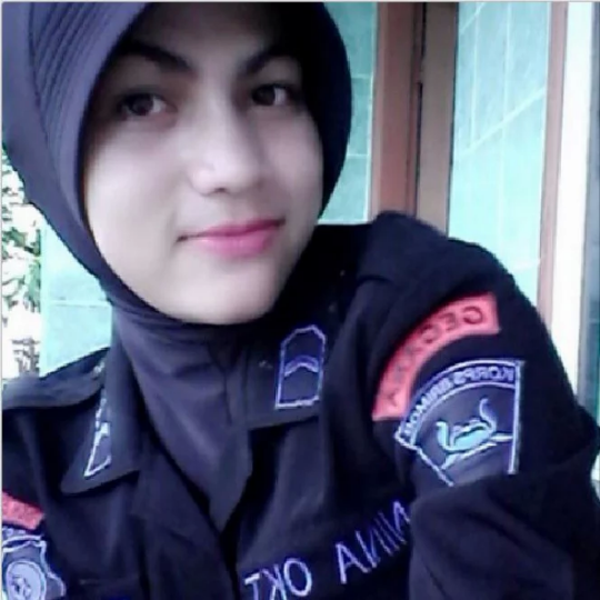 300 POLWAN BERJILBAB DITURUNKAN JADI TIM NEGOSIATOR DEMO 4 NOVEMBER