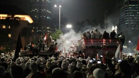 Konsentrasi Massa di Jalan Majapahit Mencair