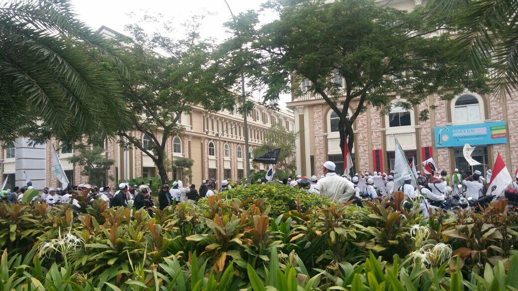 &#91;laporan&#93;laporan dugaan anarkisme..