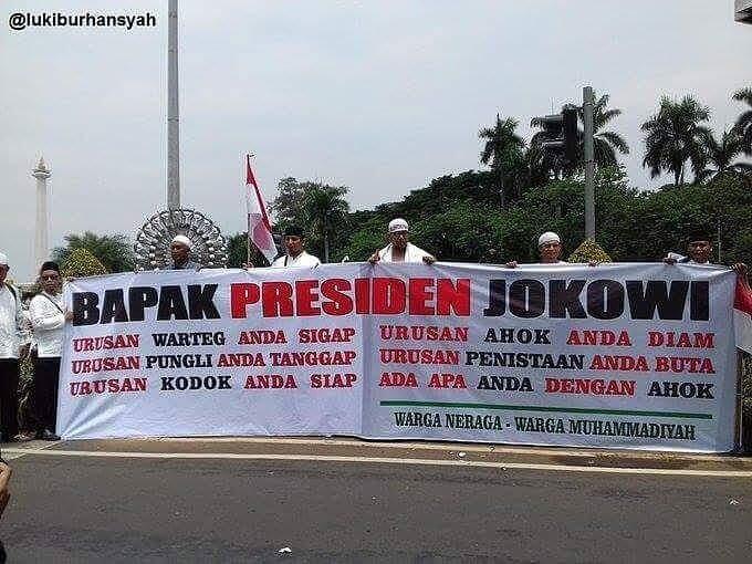 Kumpulan Foto dan Meme Aksi 4 November 2016