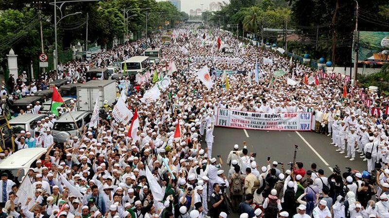 Dibalik 4 November