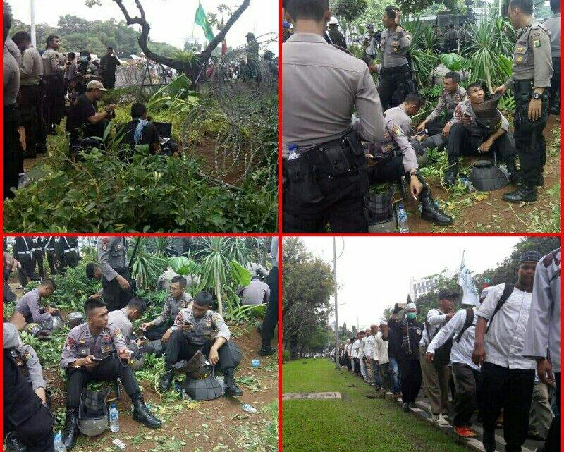 Taman Depan Istana Rusak Oleh Polisi, Peserta Demo Justru Hindari Injak Rumput